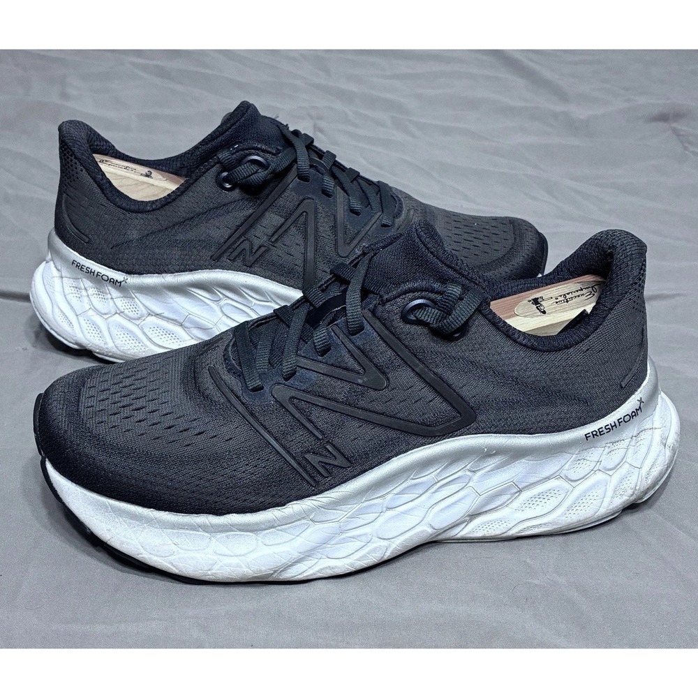 New Balance Fresh Foam X More v4 Women's 7.5 Mens 6 Black Shoes MMORGG4